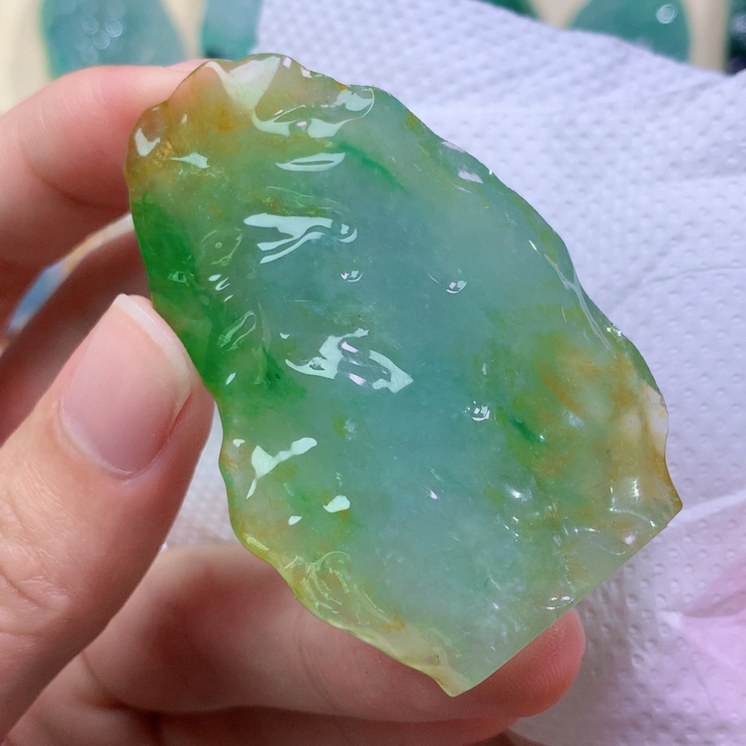 翡翠未镶嵌吊坠(赠链) 1999