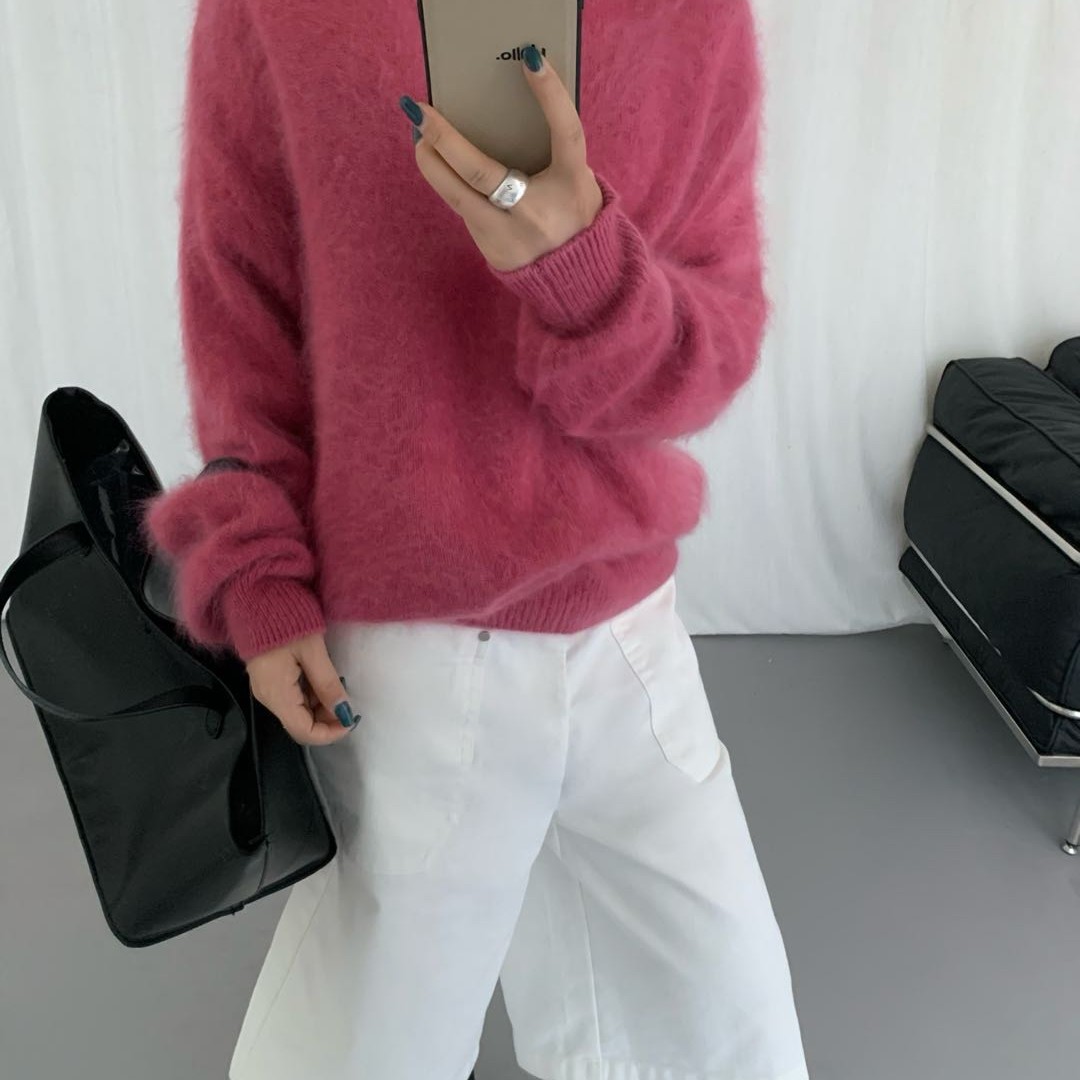 丫丫精选--拉绒长毛绵羊毛圆领宽松纯色厚款百搭打底针织衫冬季