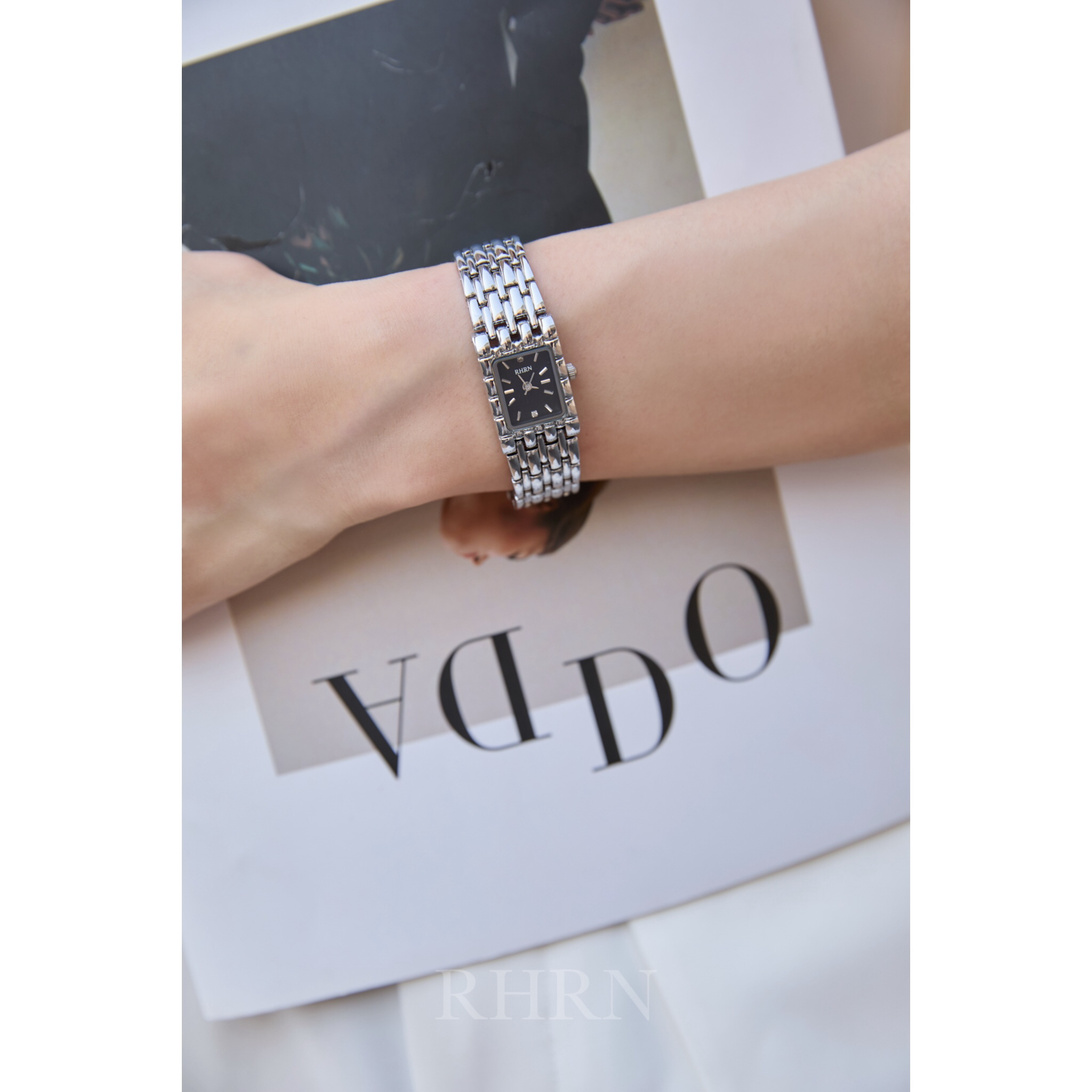 RHRN定制时光之镜·经典链条腕表