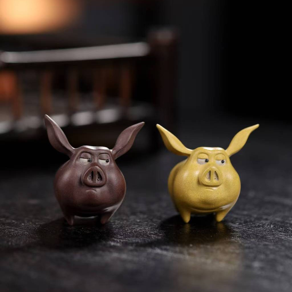 紫砂茶宠飞天猪名家手工精品黄金段可养趣味摆件茶桌茶饰礼品