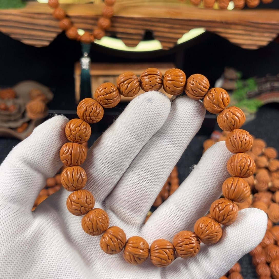 桃核手串F8链接手串