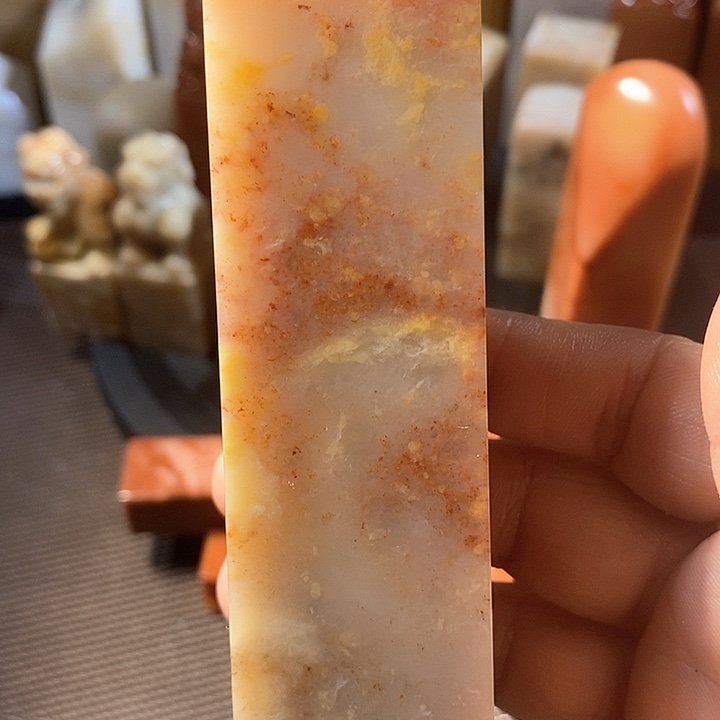 巴林石印石逆*行巴林石雕刻艺术品