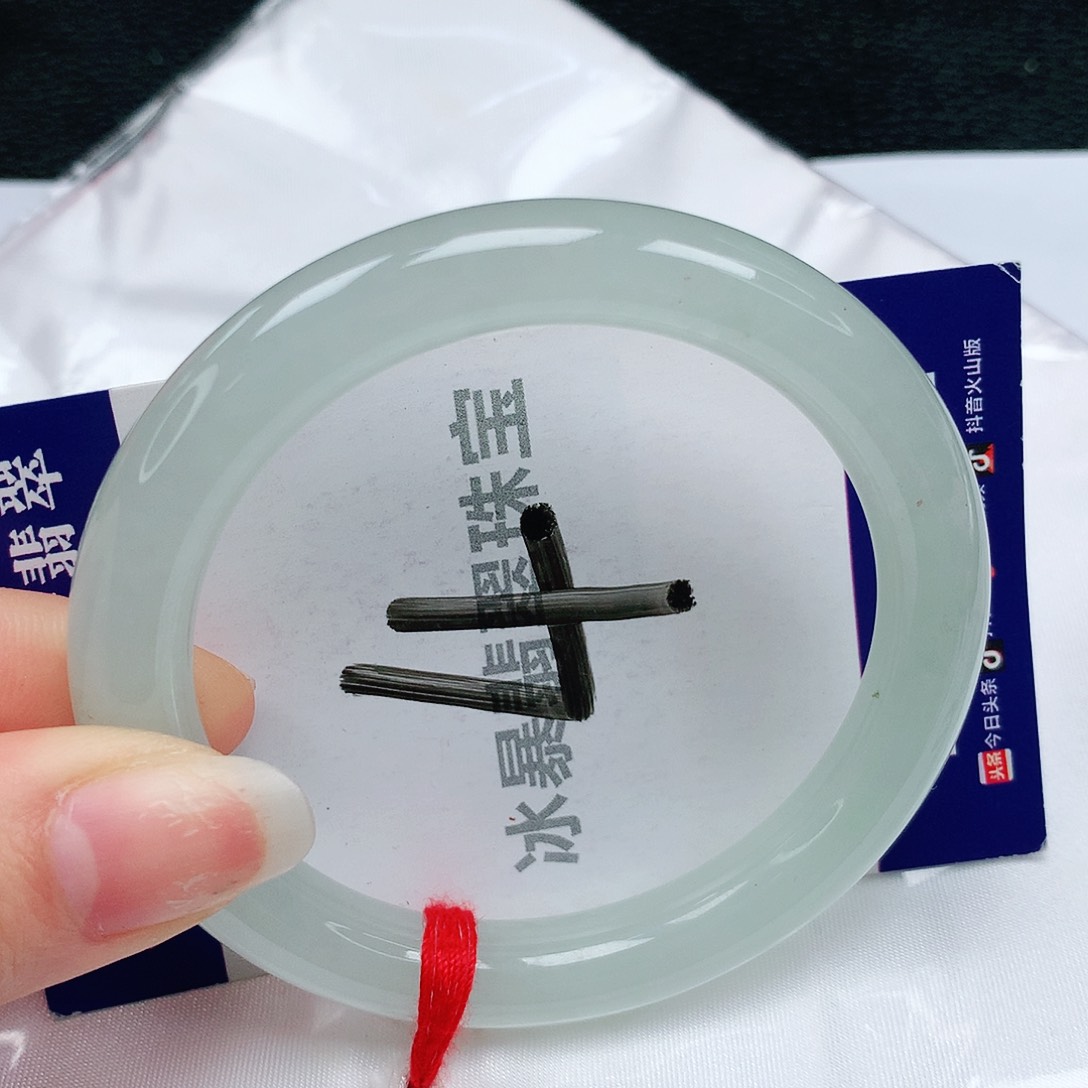 翡翠手镯未镶嵌缅甸天然a货翡翠