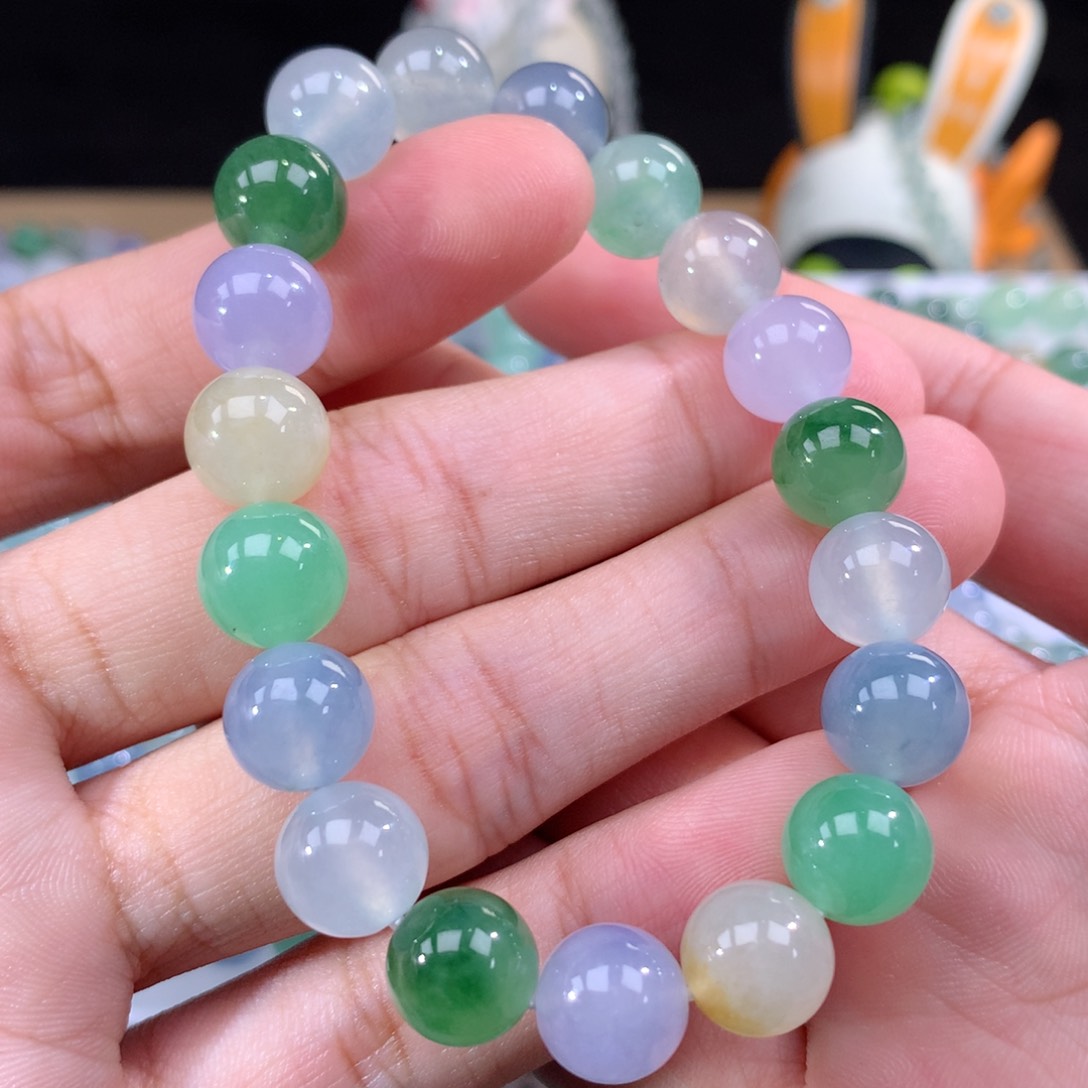 翡翠手链未镶嵌翡翠