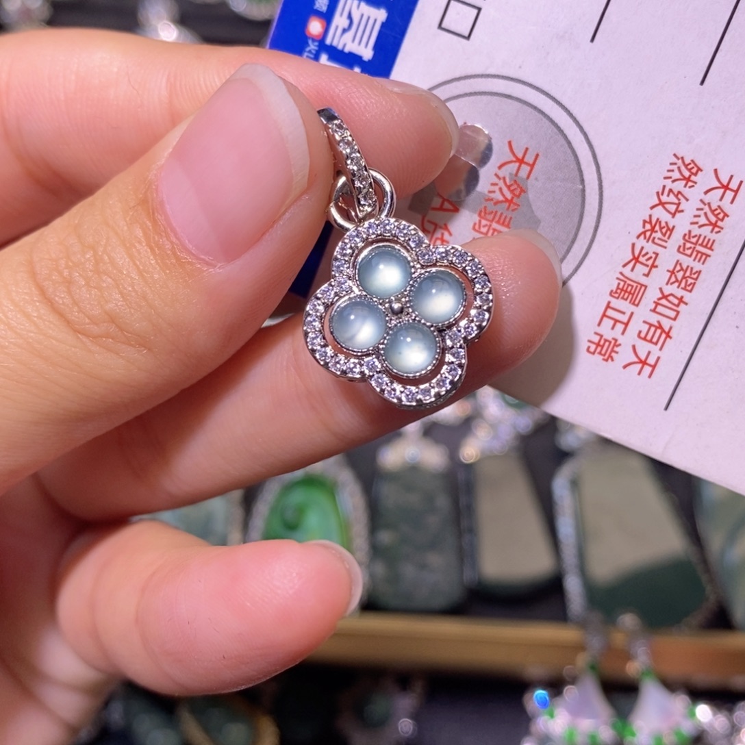 翡翠未镶嵌颈饰天然