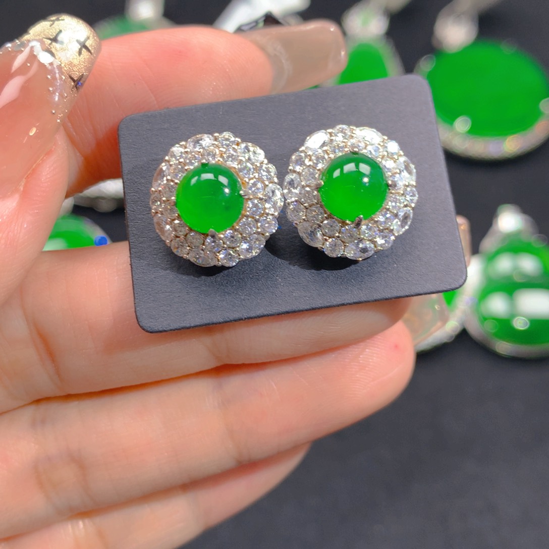 翡翠颈饰银S925镶嵌1111111111