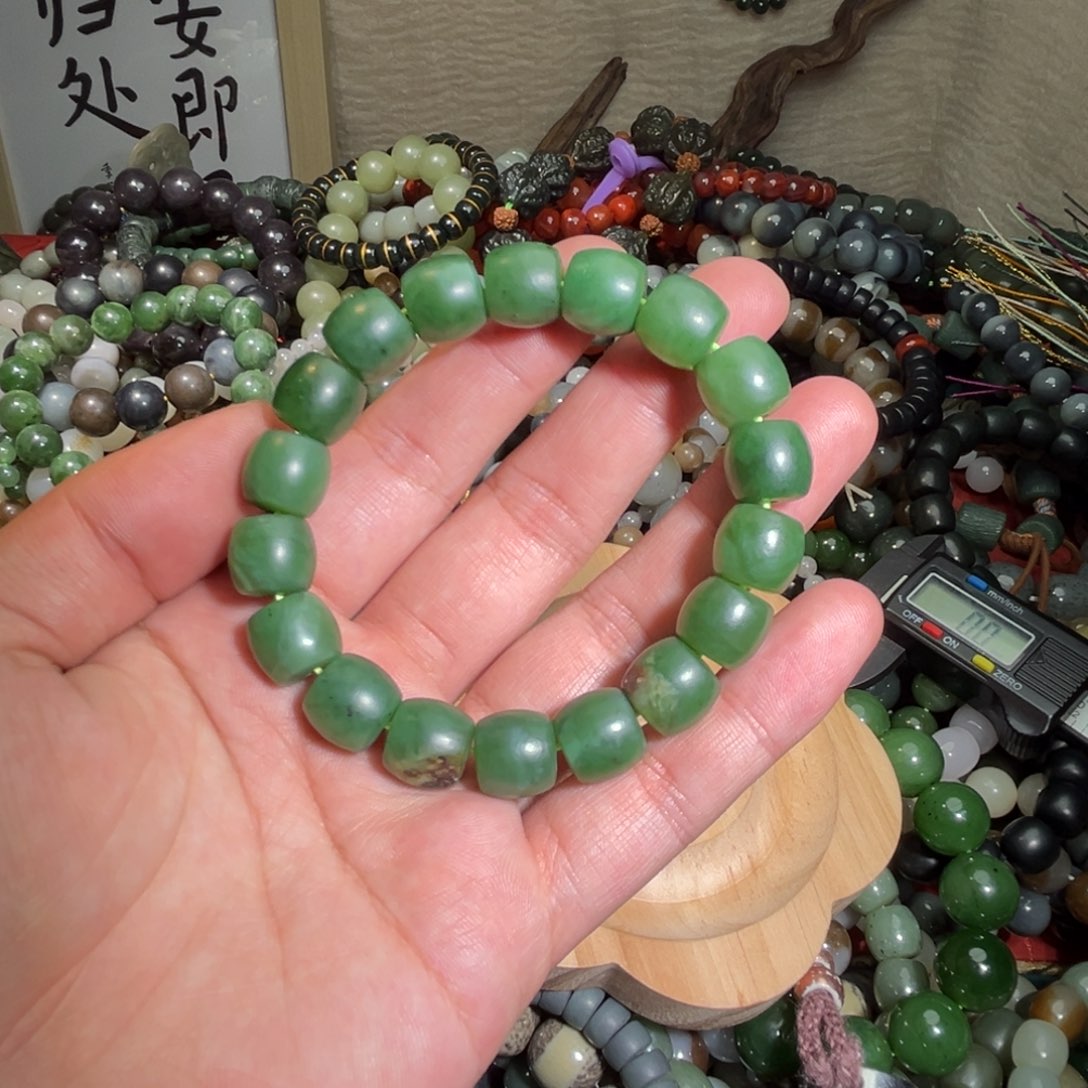 和田玉手链未镶嵌