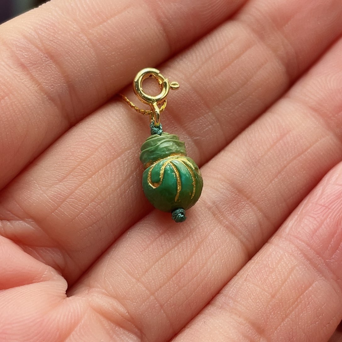 绿松石颈饰未镶嵌