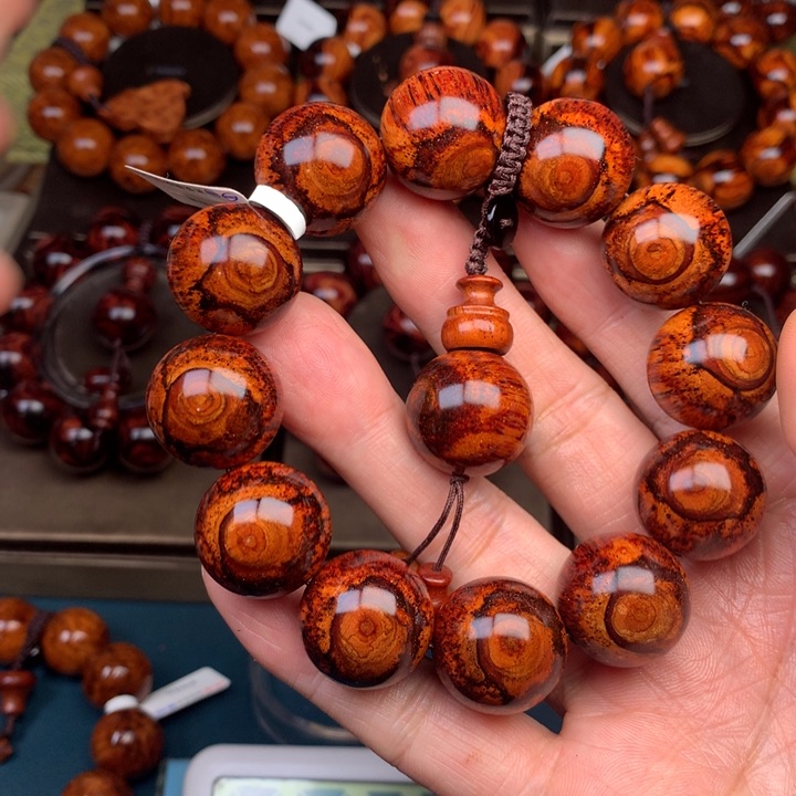 花梨木类路**走黄花梨2.0F12