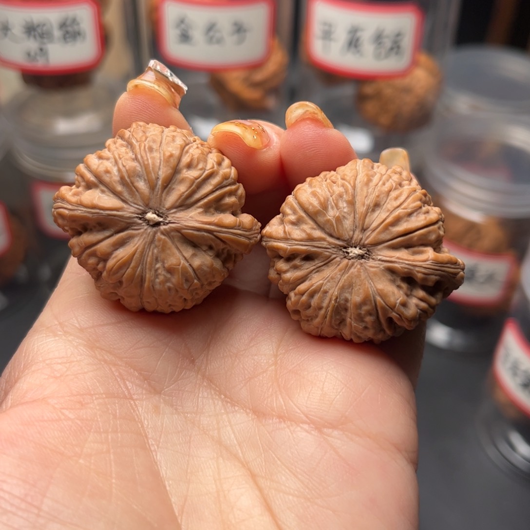 文玩核桃把件@*洋平锅底