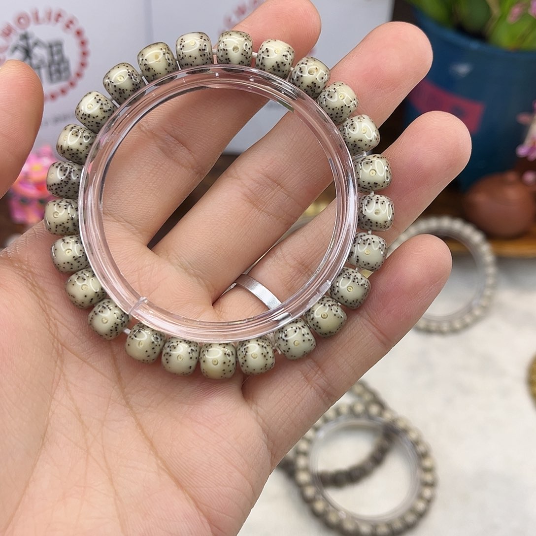 吊坠星月菩提大眼高货全玉化