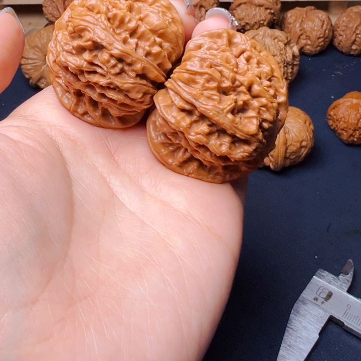 文玩核桃吊坠楼44，