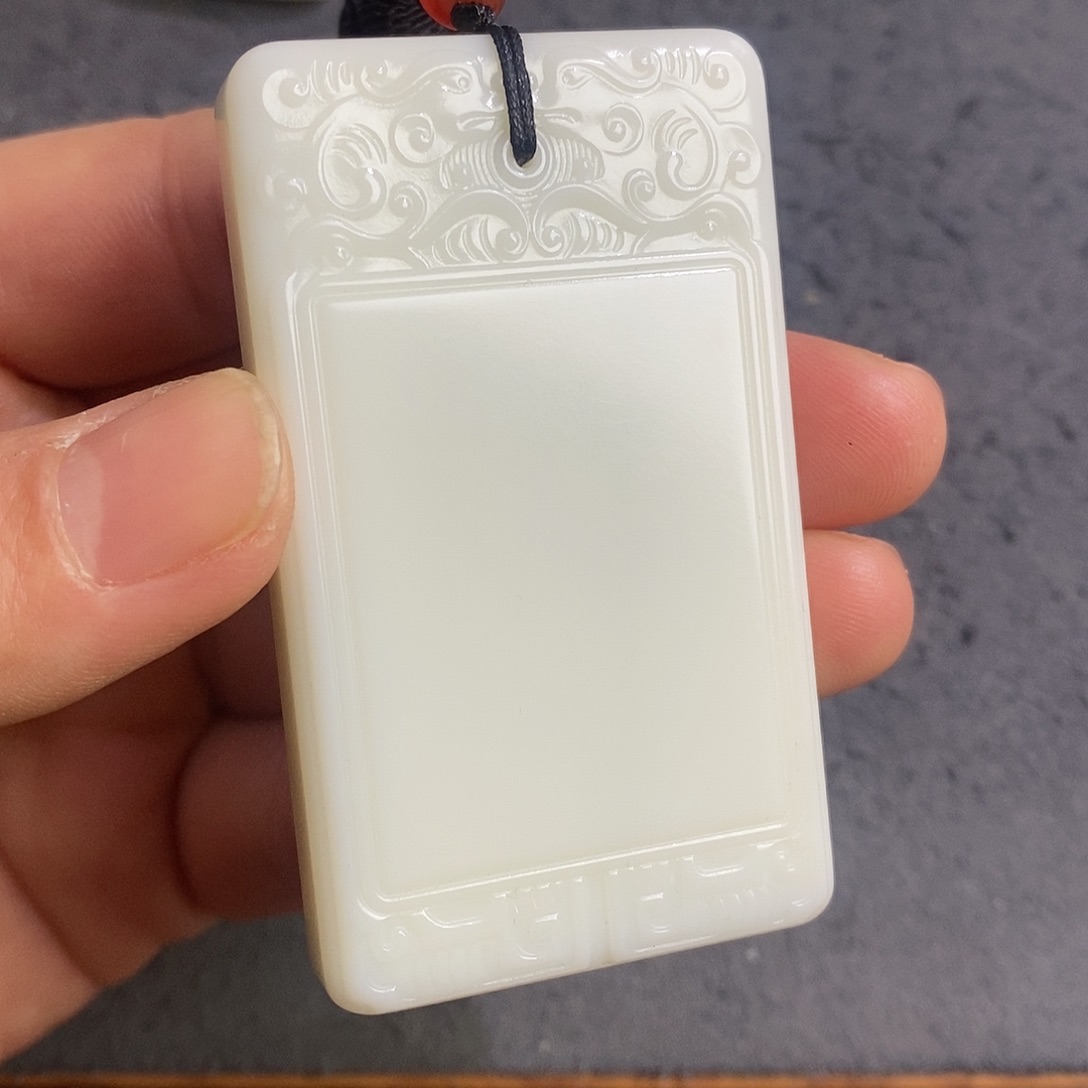 颈饰未镶嵌和田玉爱***子