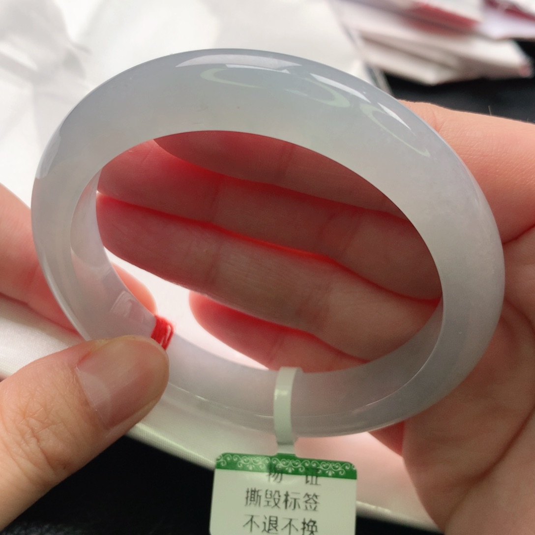翡翠手镯未镶嵌5758圈