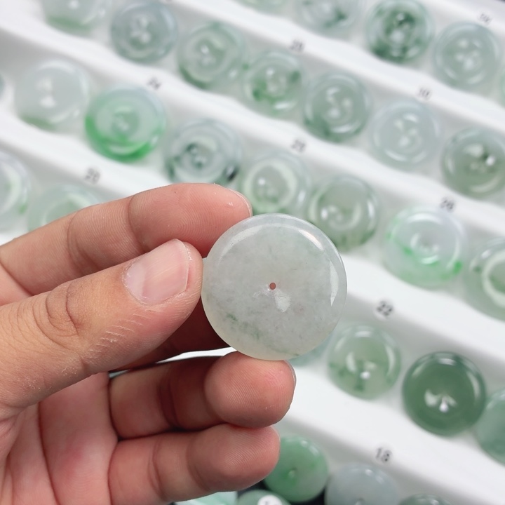 翡翠未镶嵌颈饰缅甸天然A货翡翠32-6.1