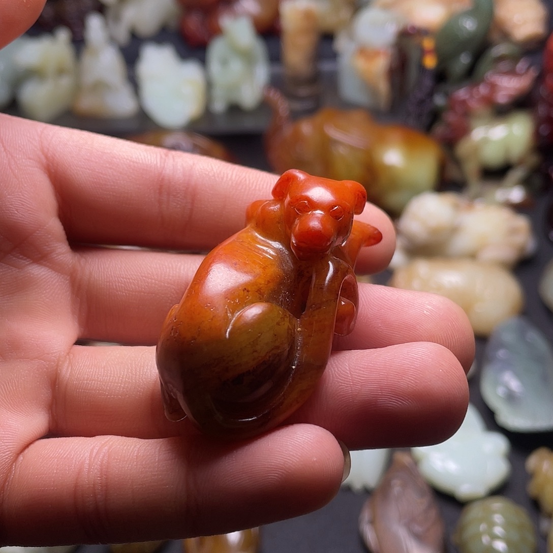 卡***尔和田玉（糖玉）未镶嵌颈饰