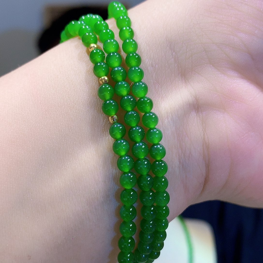 和田玉（碧玉）18K金镶嵌颈饰卡4长链