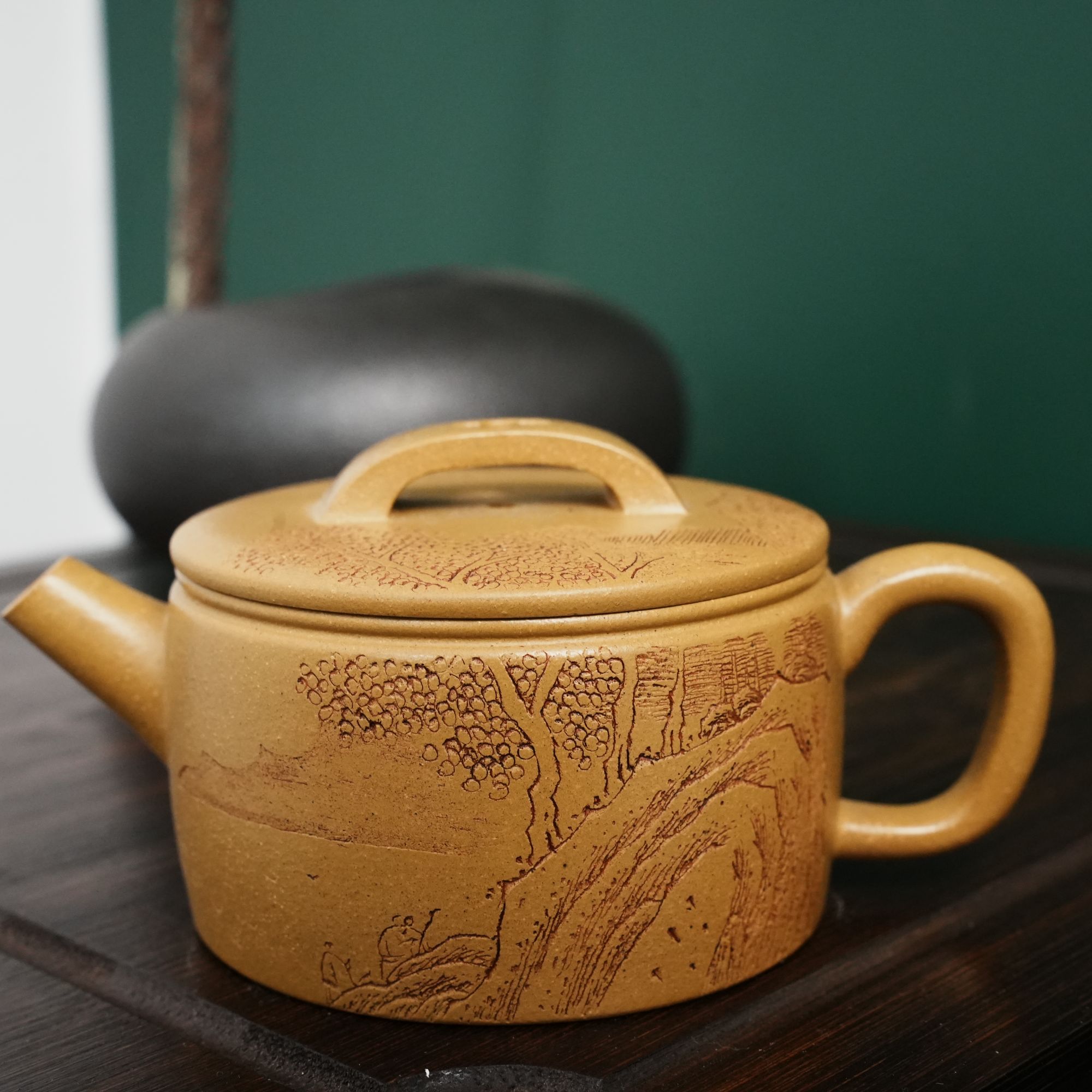 汉瓦 黄段 孤帆远影碧空尽 圆壁紫砂精品高端壶