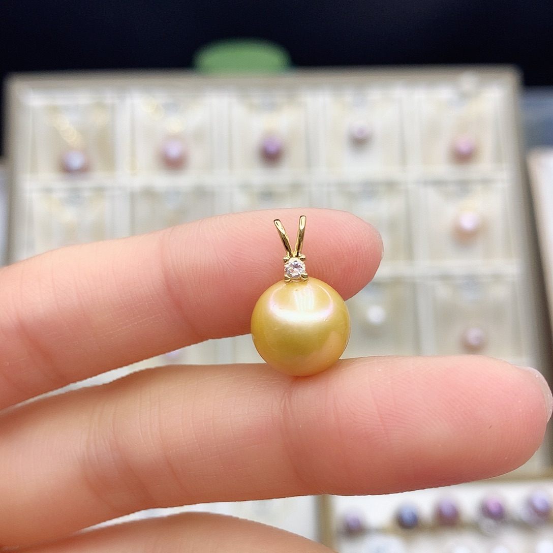 淡水珍珠颈饰合金