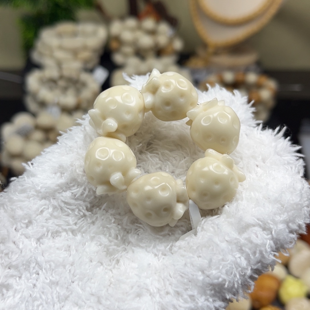 菩提根/象牙果吊坠1.24.60草莓手捻