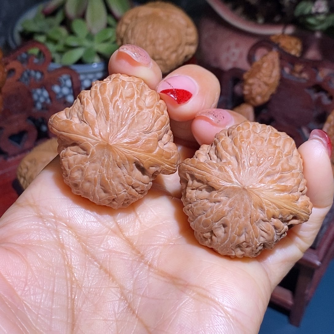 文玩核桃把件铁锤38.5