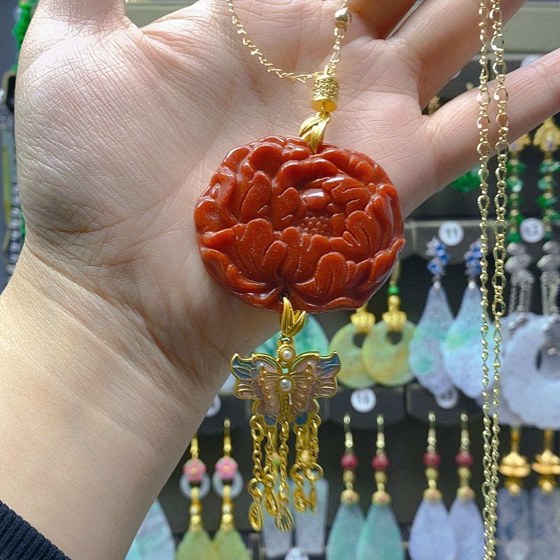 颈饰未镶嵌翡翠翡翠