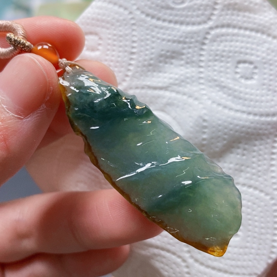 【闪购商品】翡翠吊坠(不含链)未镶嵌7342