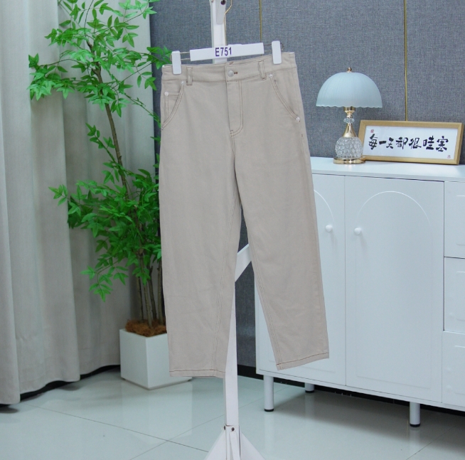 751 AA75女装连衣裙（大牌尾货默认剪标偶有微瑕介意不拍）