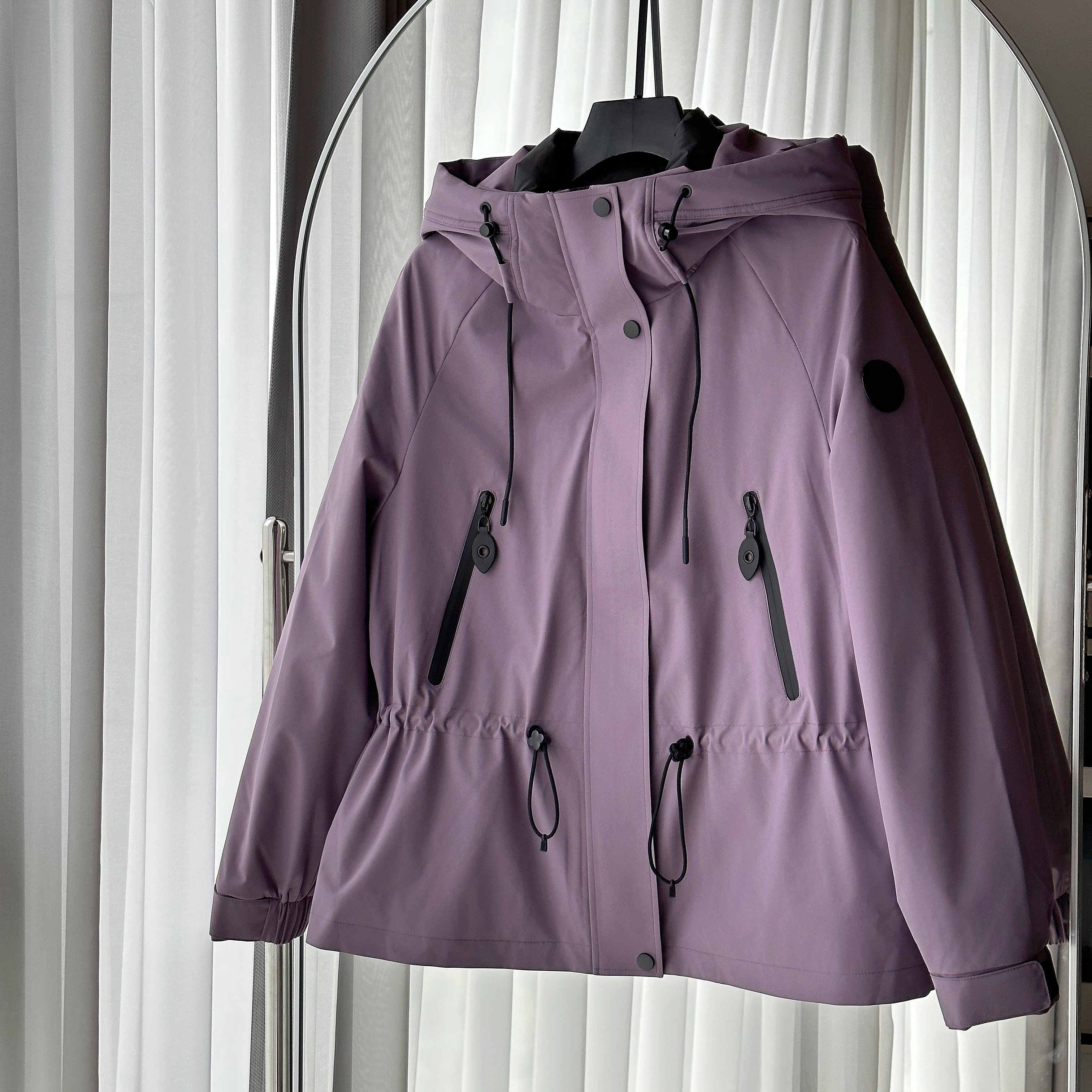 JESSICA WU一衣三穿~多口袋抽绳设计可拆卸鹅绒内胆防风冲锋衣