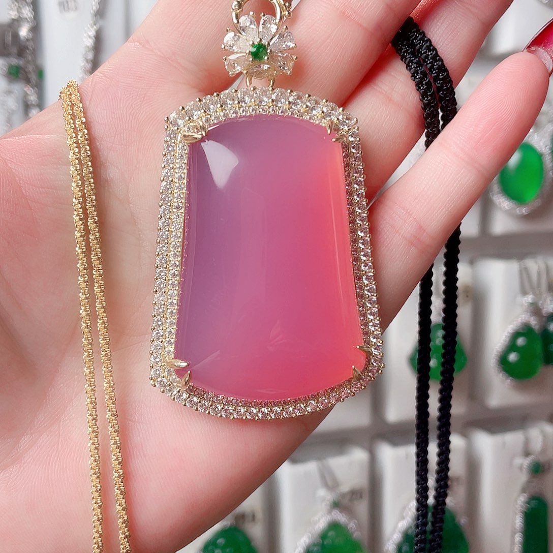 玛瑙/玉髓吊坠(赠链)未镶嵌