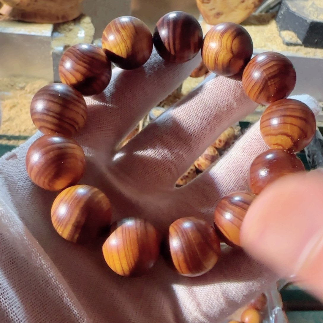 柏木（崖柏）1.8单圈福利。。。