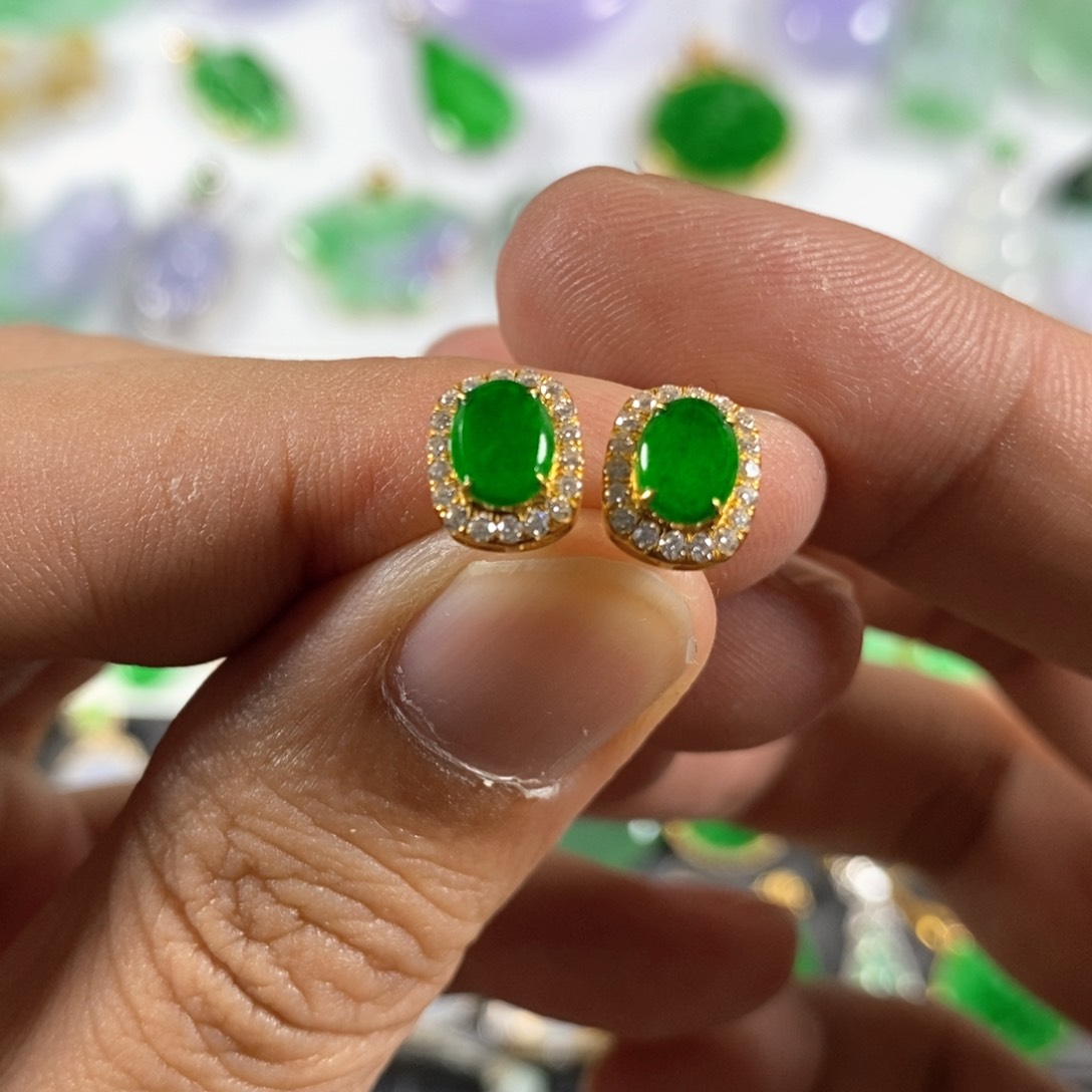 翡翠耳饰18K金镶嵌翡翠