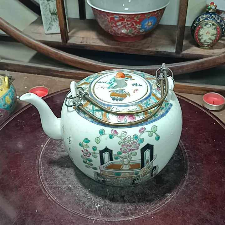 摆件相**缘粉彩手绘花鸟茶壶一个全品