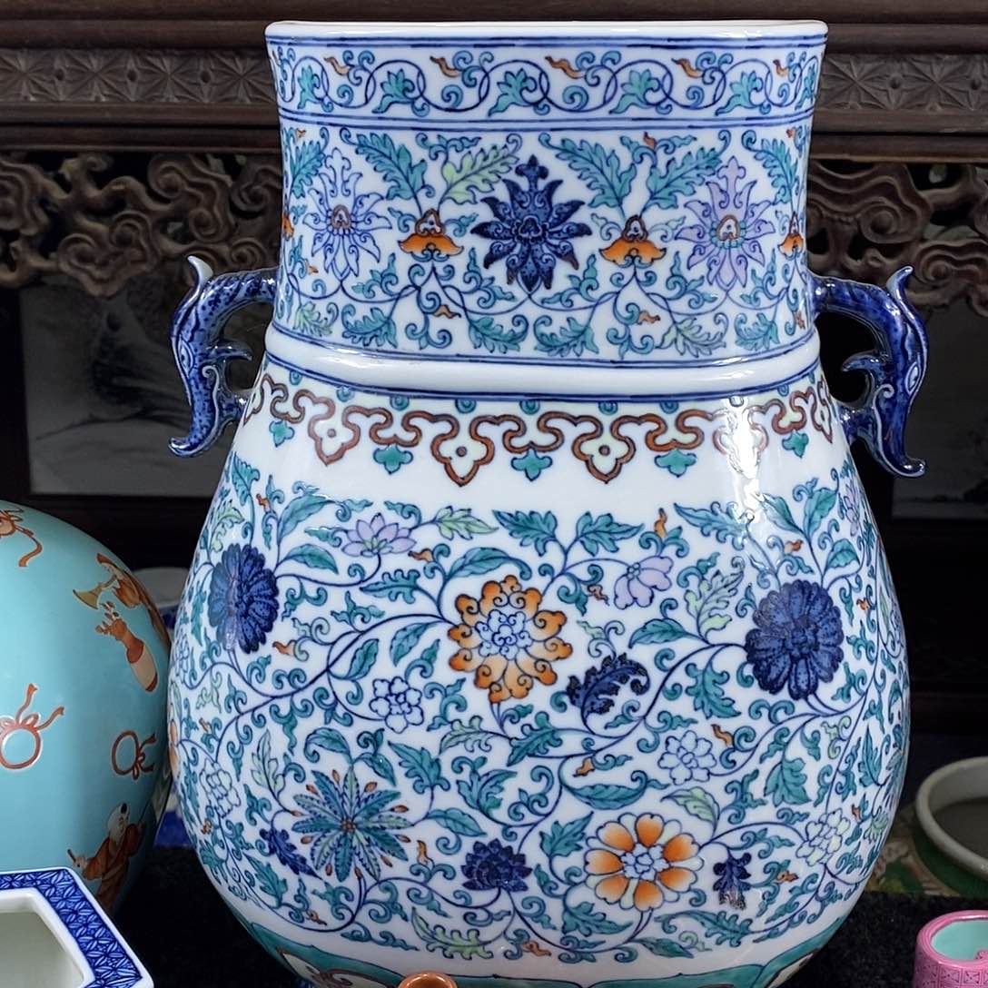 手工手绘陶瓷摆件工艺品