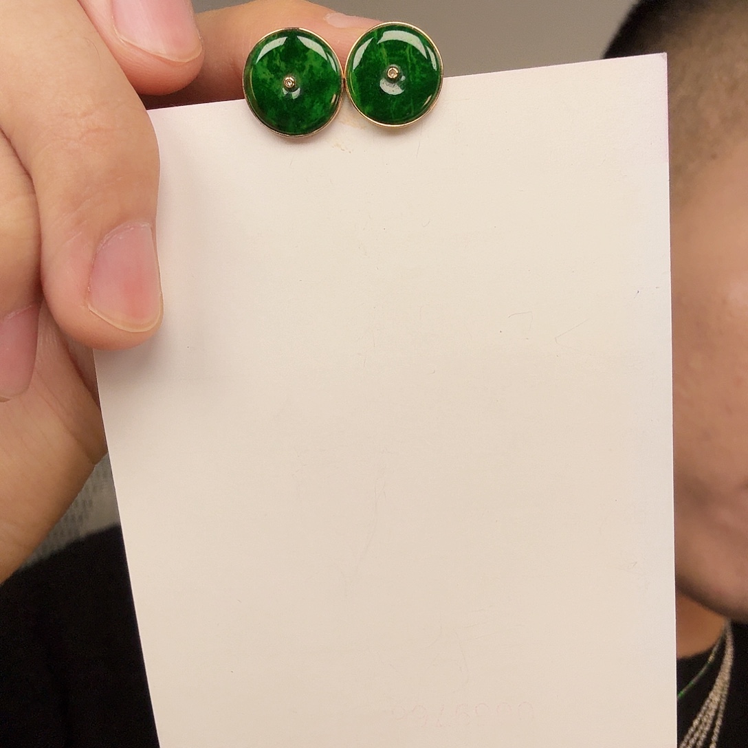 翡翠18K金镶嵌颈饰一对