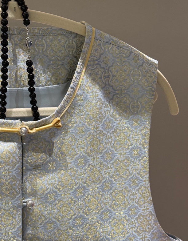 蓝金与 宋锦马甲