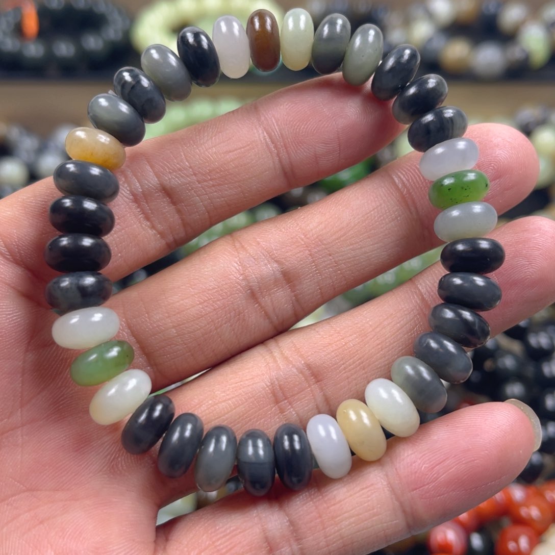 和田玉手串未镶嵌