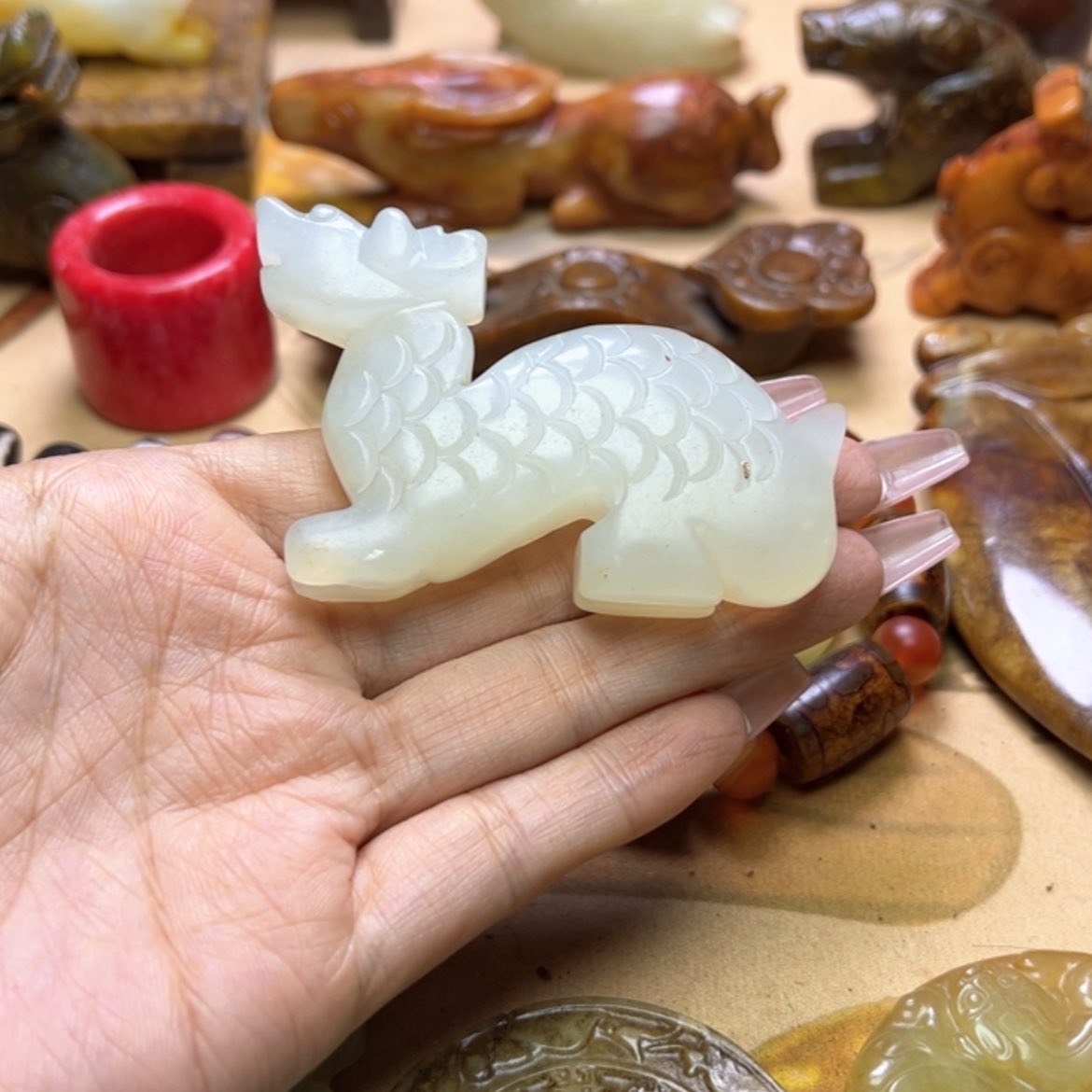 【闪购商品】蛇纹石玉颈饰未镶嵌