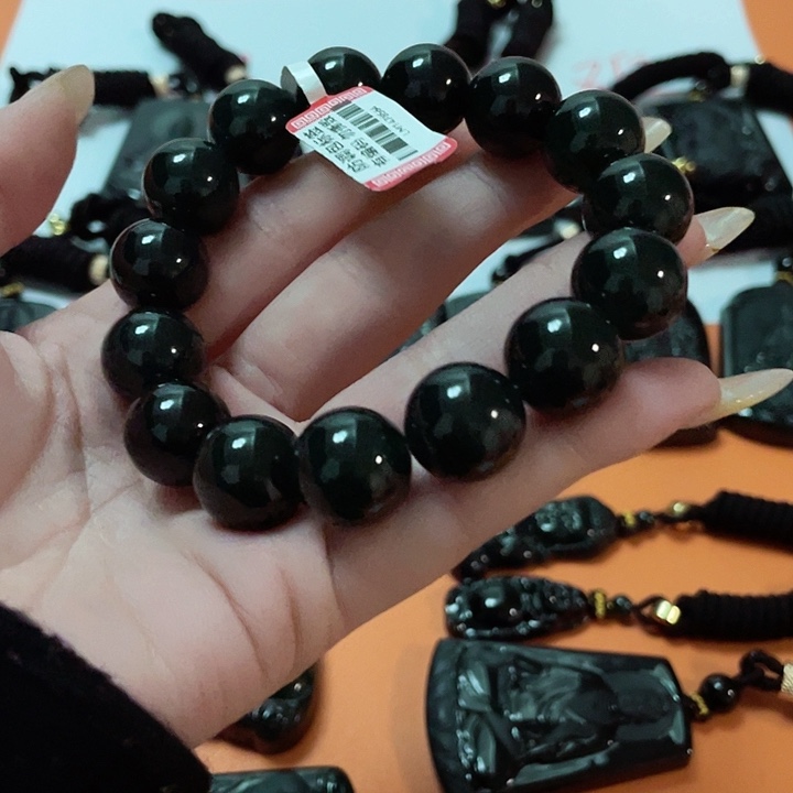 翡翠颈饰未镶嵌ㅤ*知