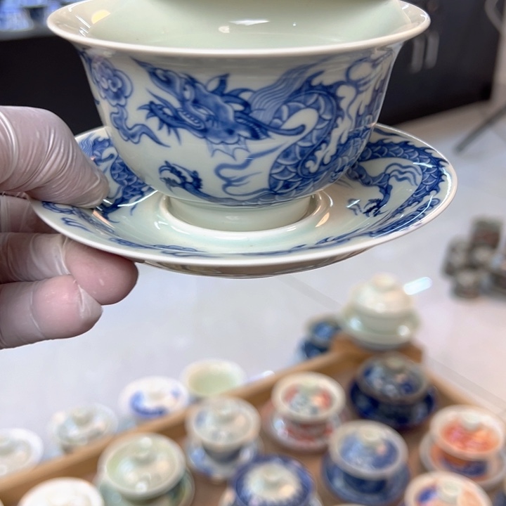 瓷片白青花铠甲龙元宝盖碗全品