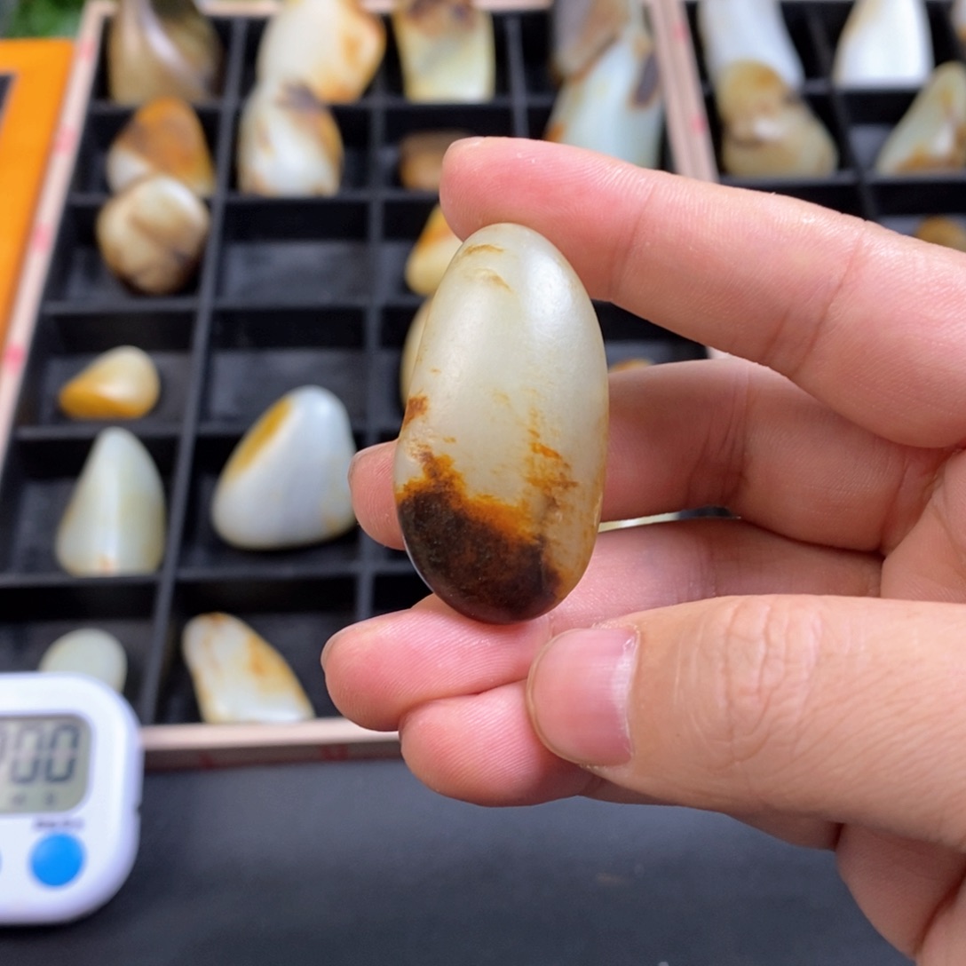 和田玉（糖玉）未镶嵌颈饰北**活