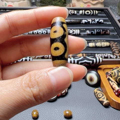 玛瑙/玉髓颈饰未镶嵌雲****發