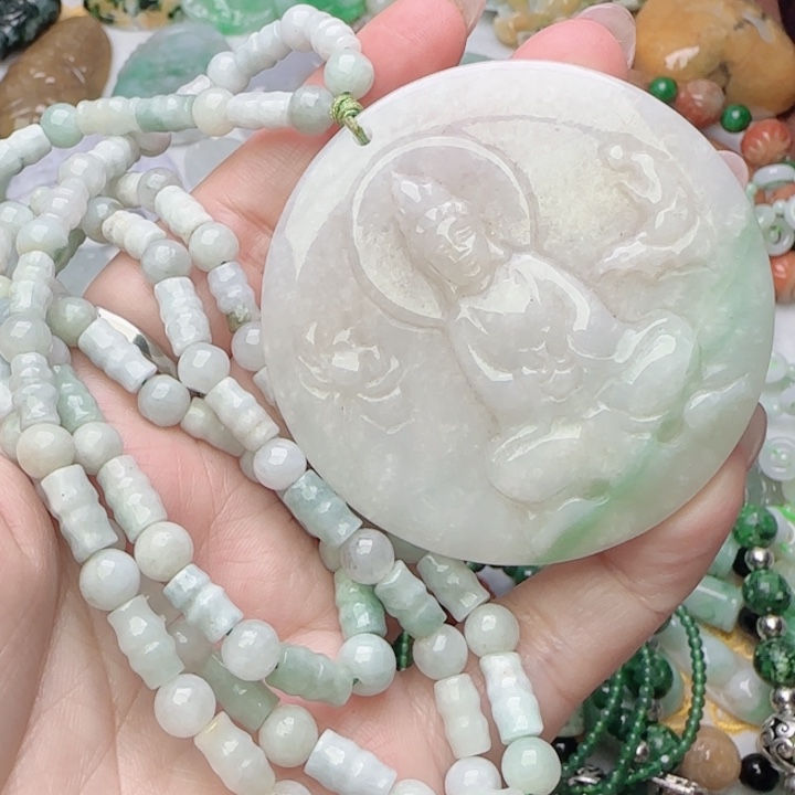 翡翠未镶嵌颈饰天然A货78