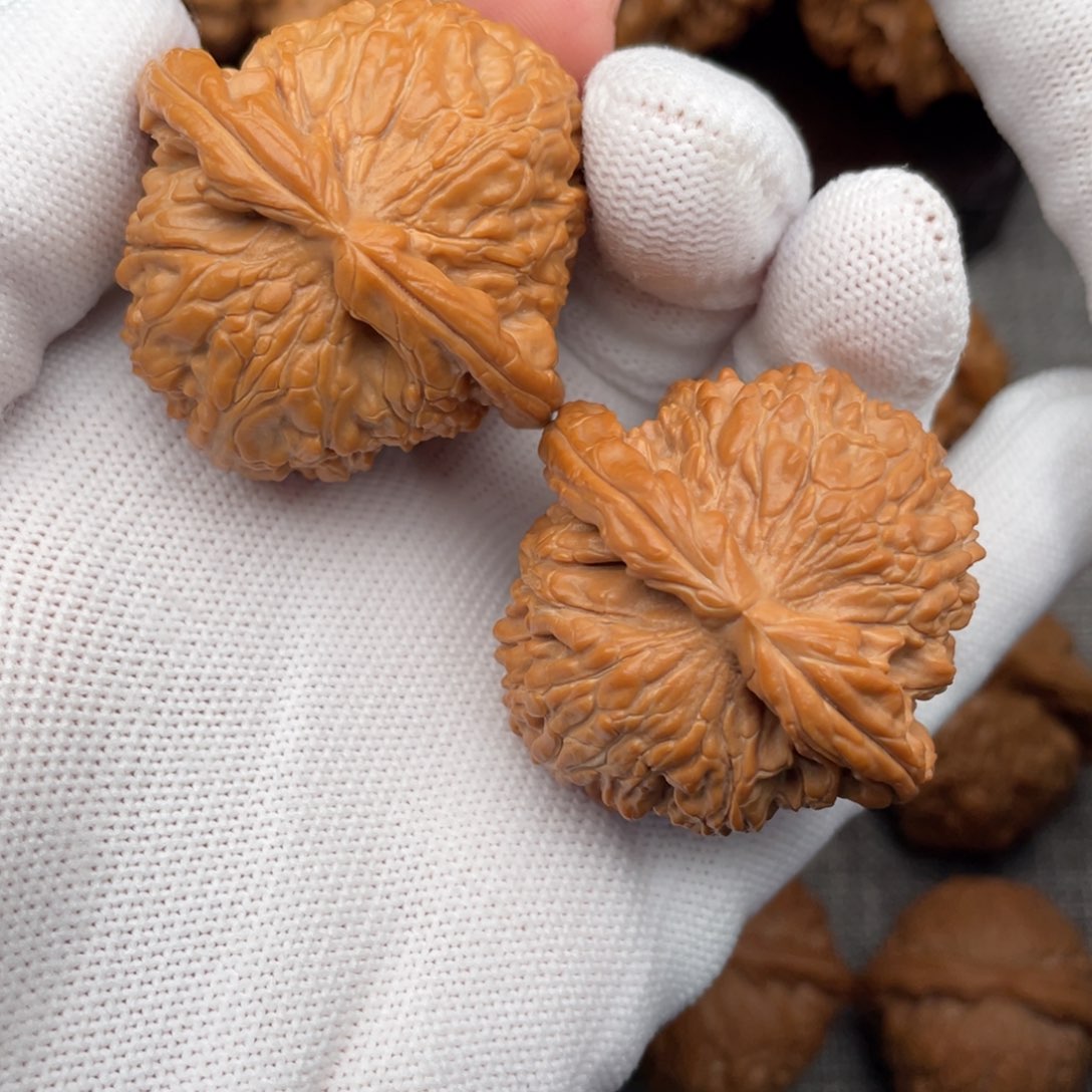 文玩核桃把件41全品球白