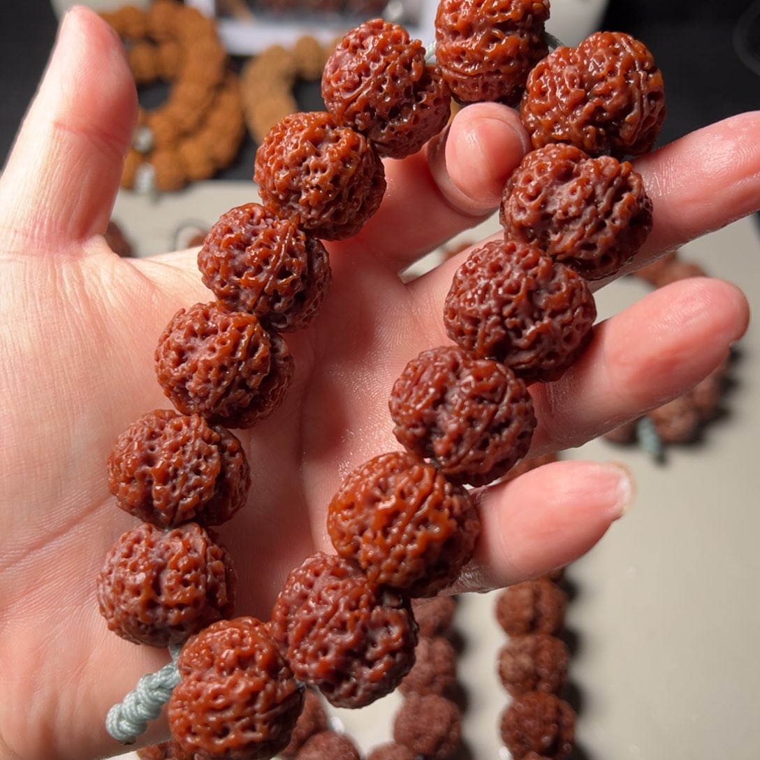 金刚菩提手串24尺寸方尊梅花超头定制