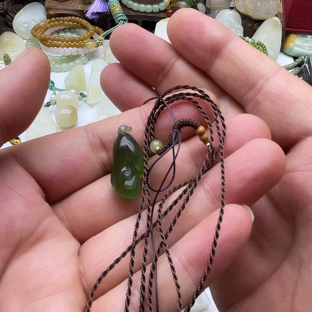 笑***虹和田玉未镶嵌吊坠(不含链)