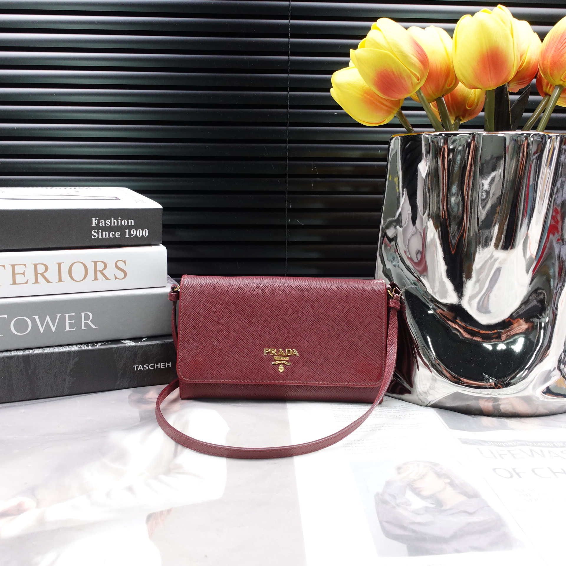 95新 Prada/普拉达 单肩包/T10306675