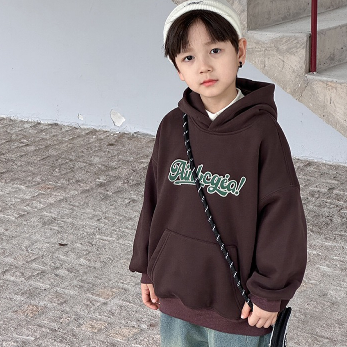 清仓！拉萨发货儿童韩版加绒字母韩版潮连帽卫衣男女童帅气套头衫