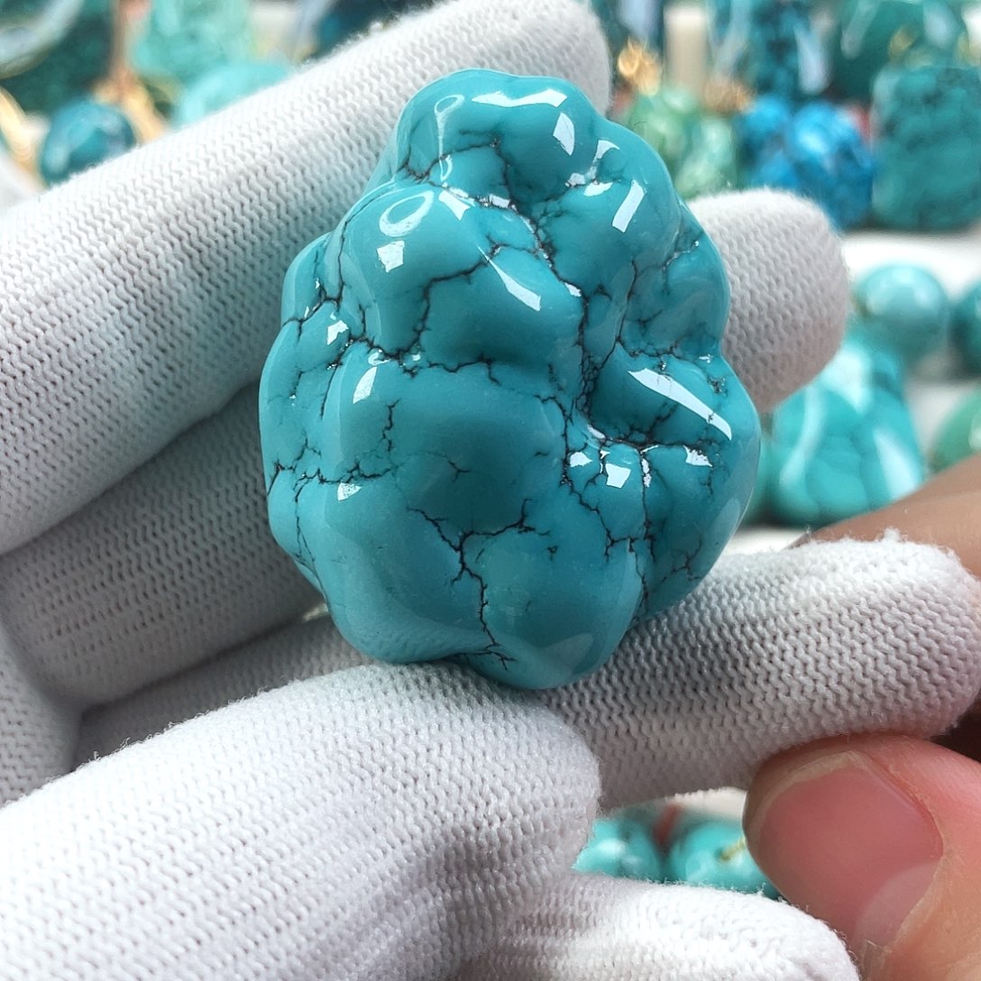 绿松石未镶嵌车挂