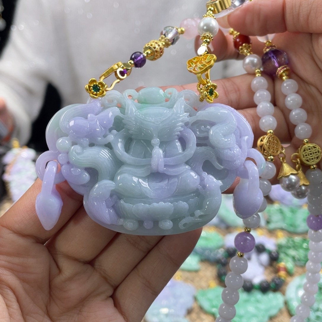 翡翠颈饰未镶嵌代编织